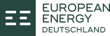  Dunkel Grünes EE: Logo von European Energy Deutschland.